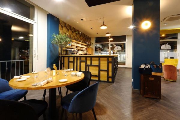 Hotel Restaurant Le Grand Val (Chaumont)